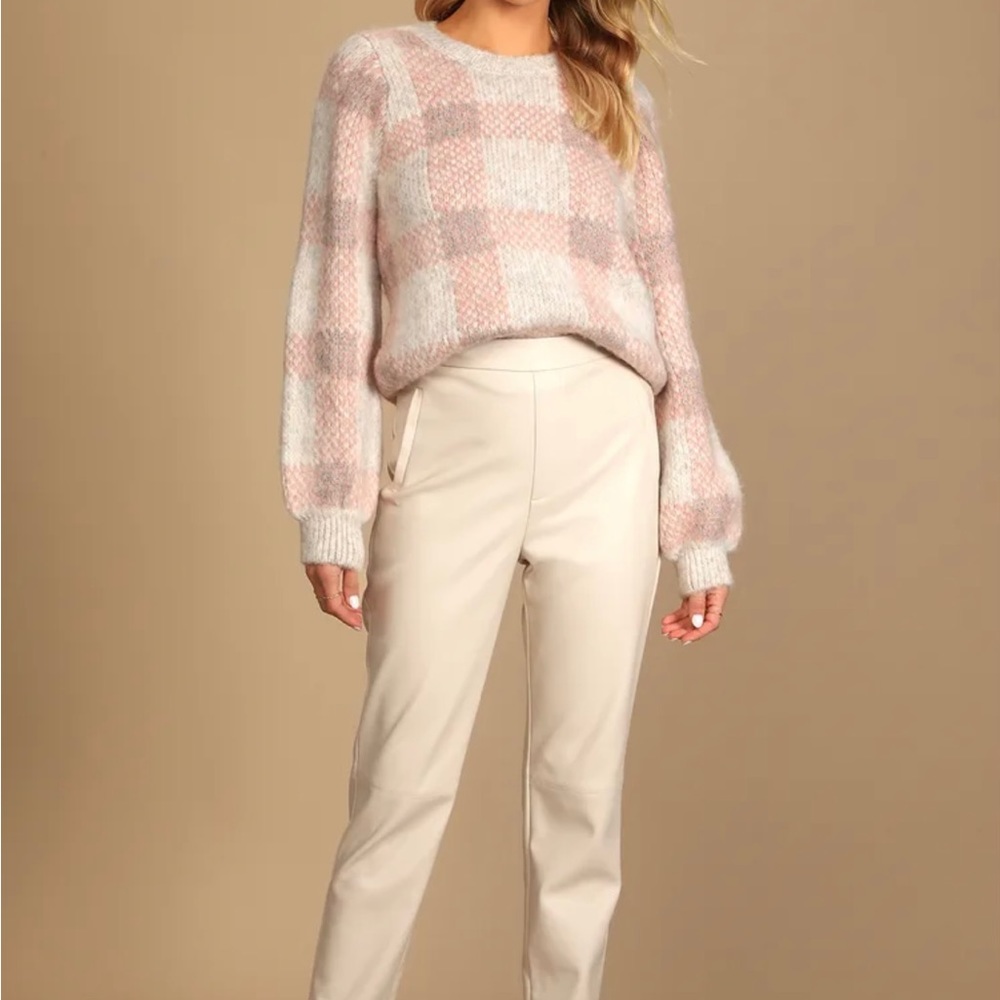 Lulu’s - Vero Moda - Diana Plaid Sweater